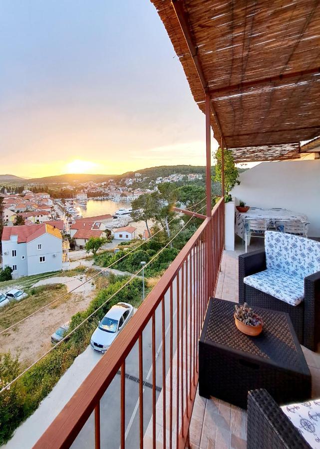 Apartment Sea View Jelsa  Kültér fotó